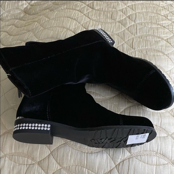 NEW - Stuart Weitzman Duluth Velvet Boots - Picture 6 of 6